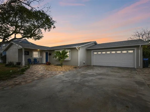 8448 Flagstone Dr, Tampa, FL 33615