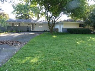 3028 Wicklow Rd, Toledo, OH 43606