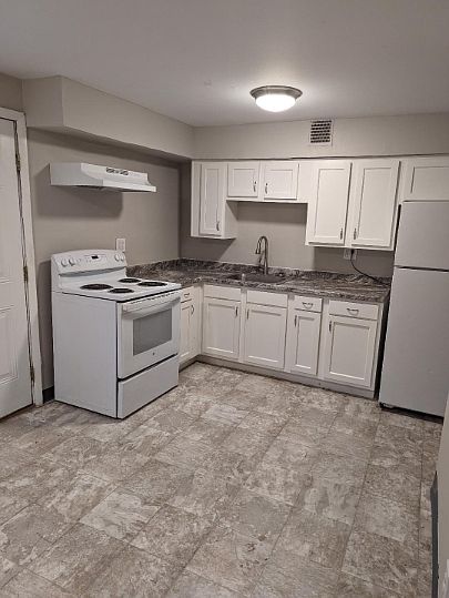 2nd image of 1895 Oakland Park Ave #B