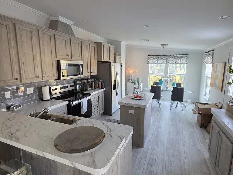 5211 SW 34th St — Photo 22