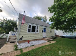 515 Cook Ave, Middlesex, NJ 08846