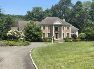 138 Old Turnpike Rd, Morristown, NJ 07960