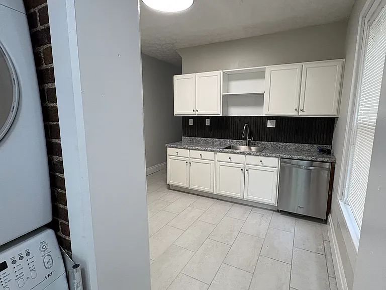 778 S 22nd St — Photo 11