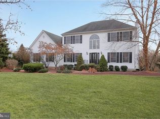 13 Collins Dr, Hillsborough, NJ 08844