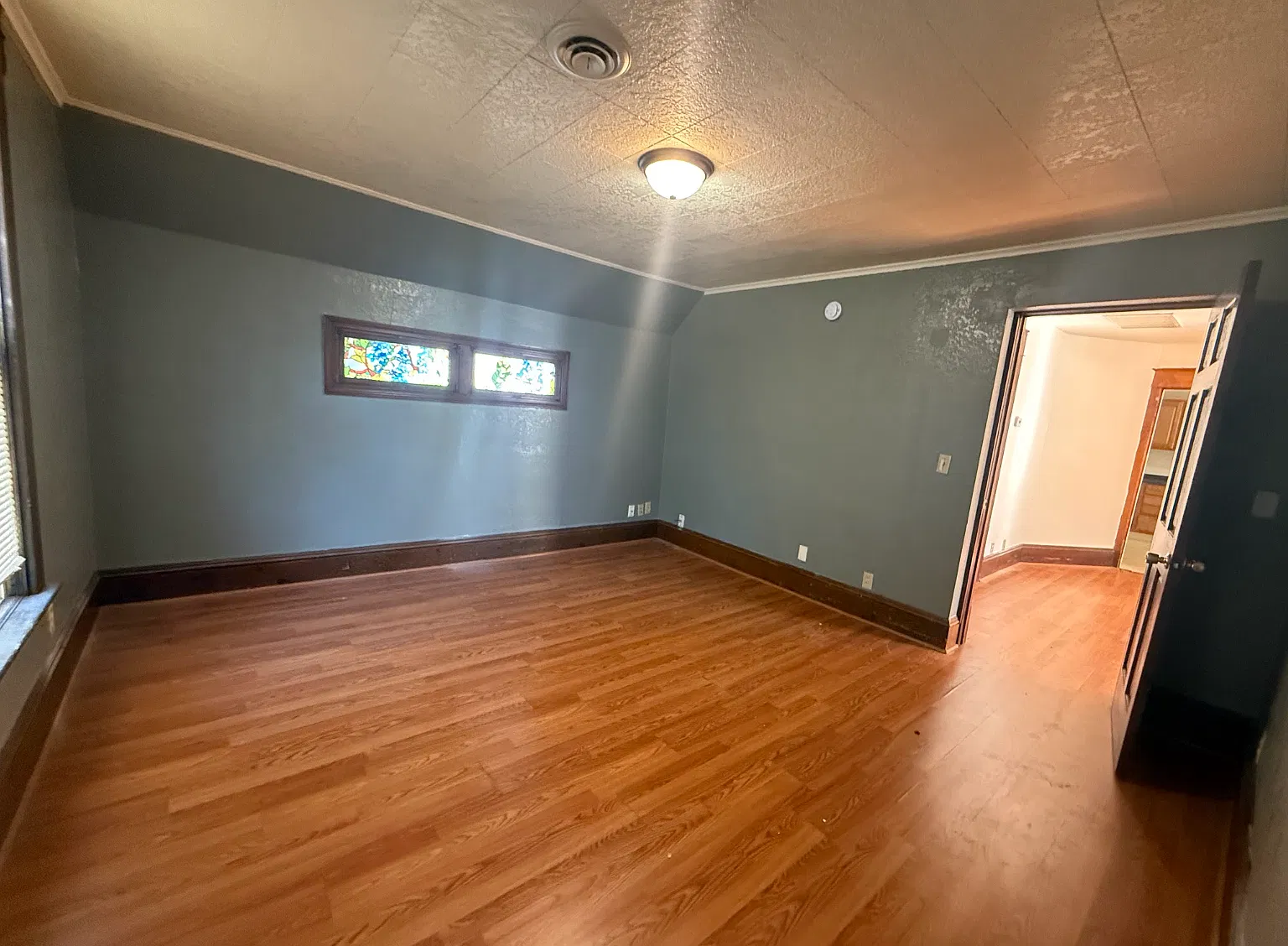 1040 Jessie St - 2 — Photo 3