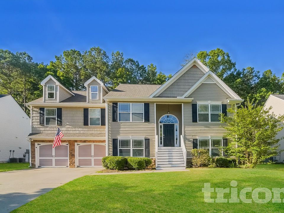 1st image of 611 Hemlock Ct