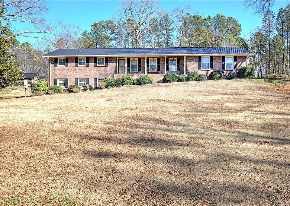 1st image of 408 Mac Johnson Rd NW