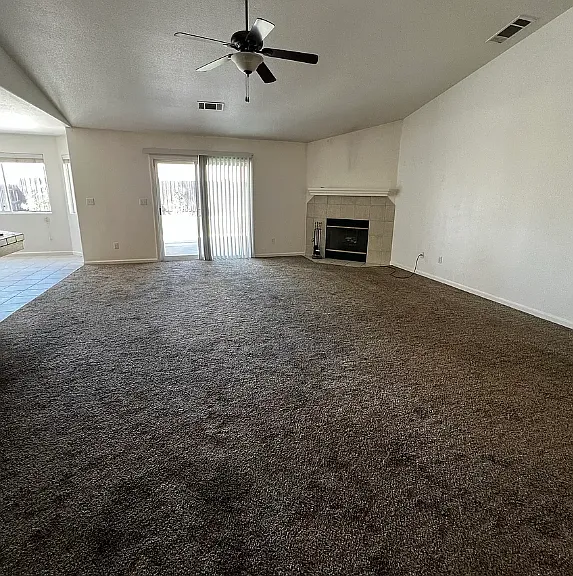 2120 Freedom St — Photo 2