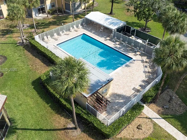 8770 Azalea Ct #203 — Photo 31