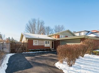 2555 Wilmette Ave, Wilmette, IL