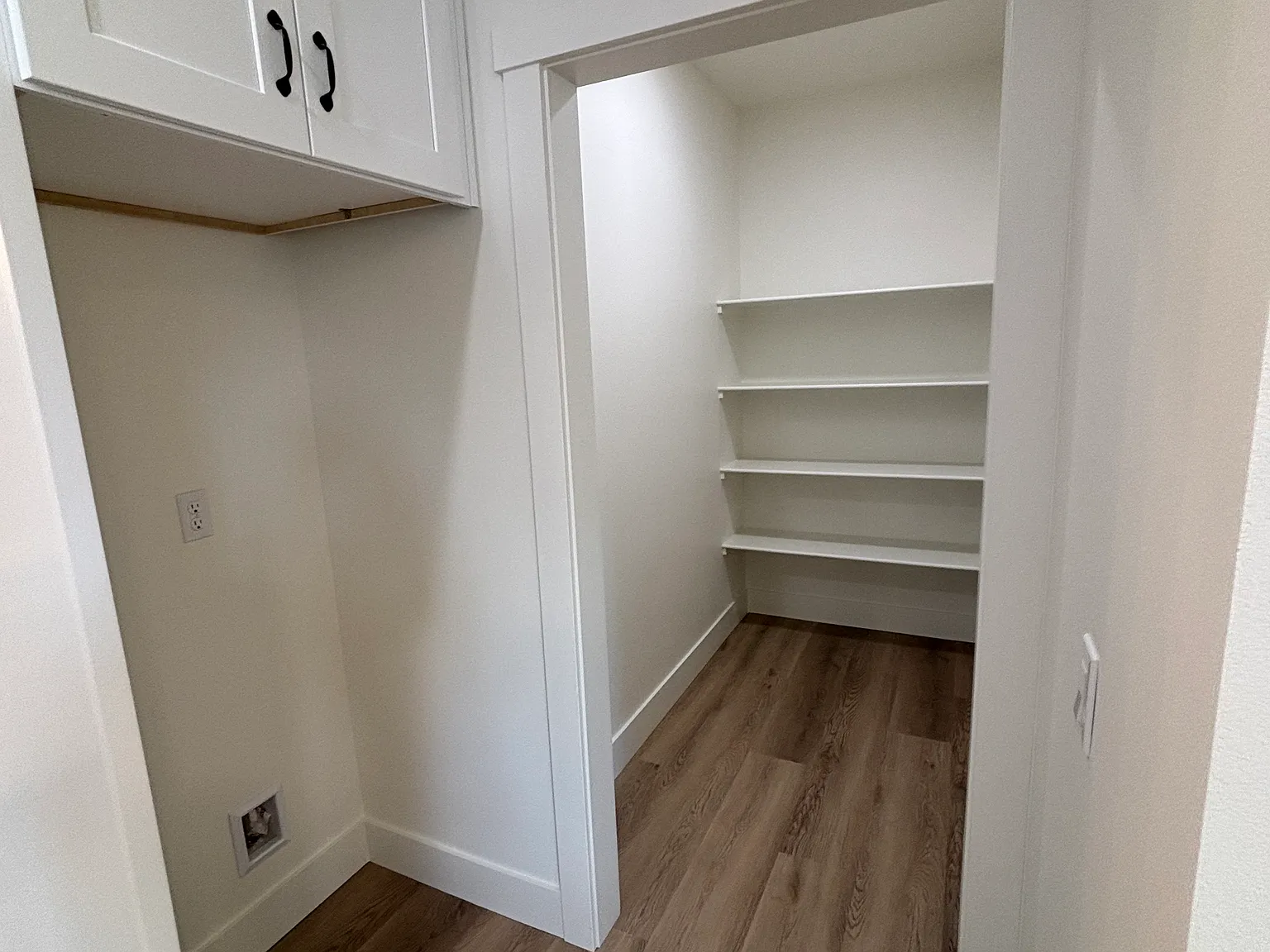 3 bed, 1350 sqft, $2,200 — Photo 4