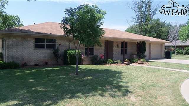 1st image of 1420 Red Fox Ln
