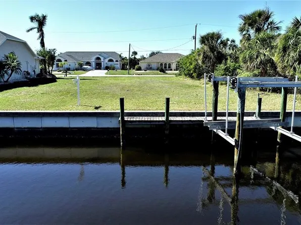 4466 Bayview St #46, Pt Charlotte, FL 33948