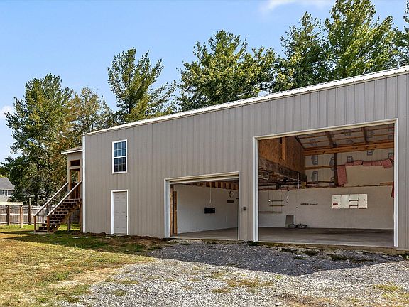 5th image of 7720 Lynnle Way