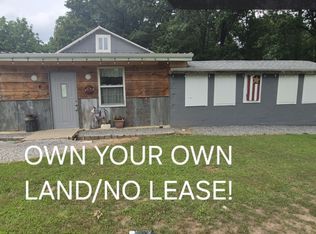 250 Lakeview Rd, Galatia, IL 62935