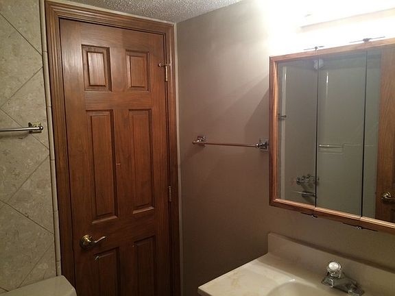 3rd image of 3034 Bracebridge Pl