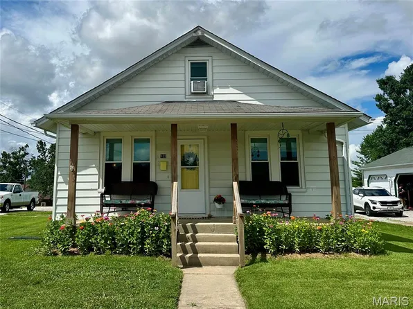 522 Rand Ave, Perryville, MO 63775