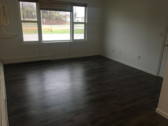 4th image of 15655 Central Ave NE #4