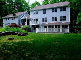 639 N Farms Rd, Northampton, MA 01062