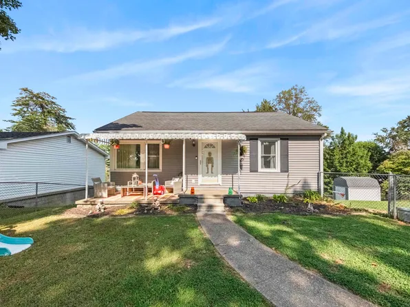 4321 Grandview Dr, Ashland, KY 41101