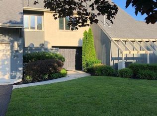 926 Chanticleer, Cherry Hill, NJ 08003