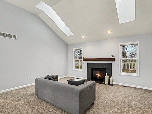 5th image of 6274 Thistlewood Ave