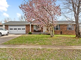 830 Wilma Ave, Radcliff, KY 40160