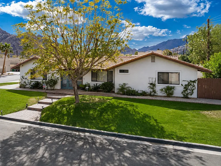 54025 Avenida Alvarado — Photo 35