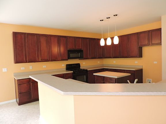 5th image of 1716 N Woods Way