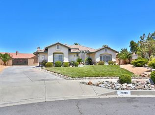 20390 Hohokam Ct, Apple Valley, CA 92308