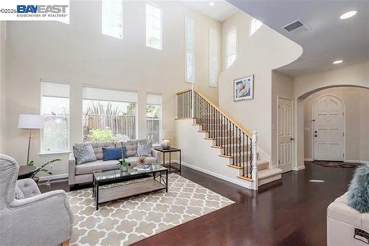 4540 Sweetgale Dr — Photo 2