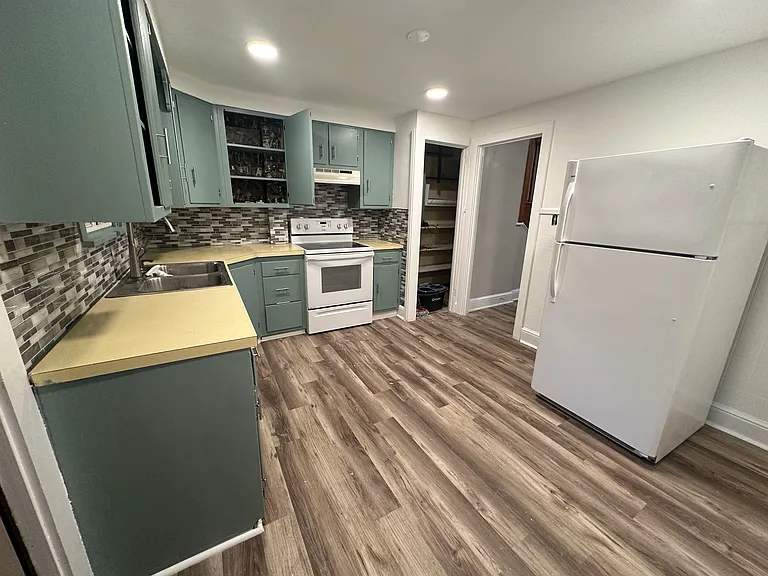 2629 Mill Rd #2631 — Photo 12