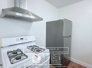 1046 63rd St #D, Emeryville, CA 94608