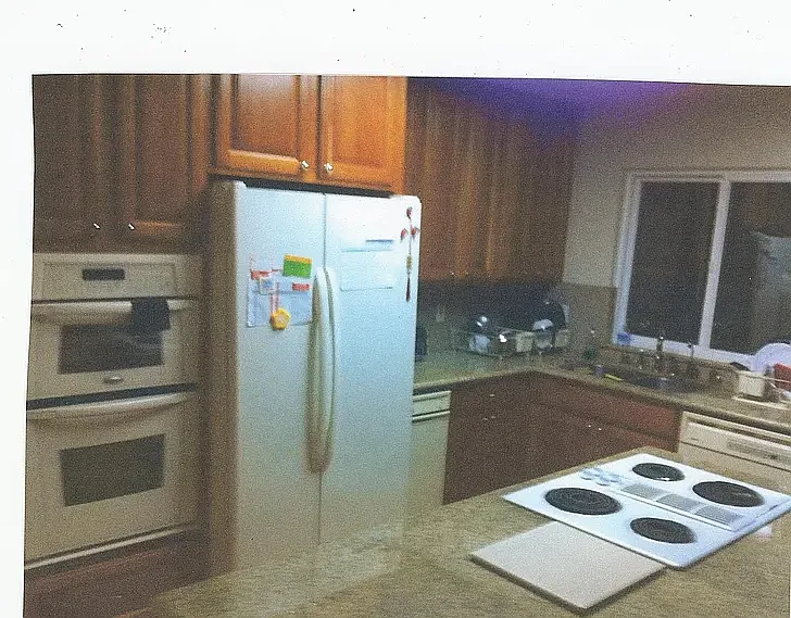 944 Erica Dr — Photo 8