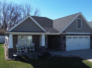 128 N Port Ln, Huron, OH 44839