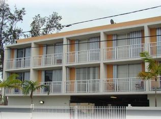 450 SW 3rd St APT 3, Miami, FL 33130