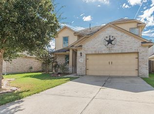 4710 Pelican Bay Ln, Baytown, TX 77523