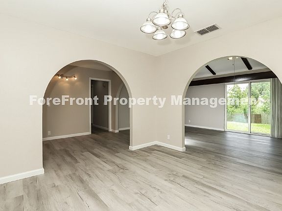5th image of 9710 Boonsboro Dr