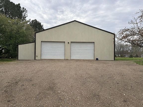 4th image of 475 Williams Rd