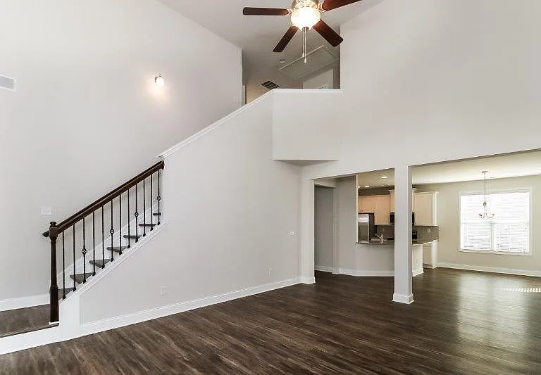 Quinn Residences at Vista Lakes — Photo 31