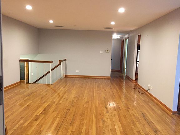 4th image of 702 Auburn Cir