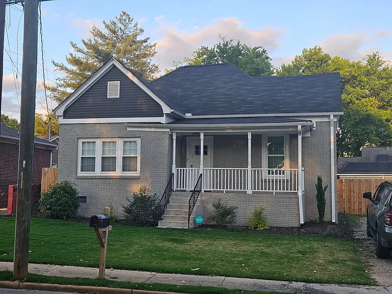 405 Anderson St — Photo 1
