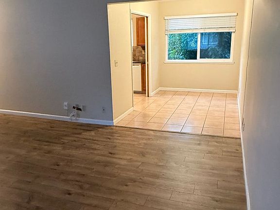 4th image of 723 Menlo Ave #7