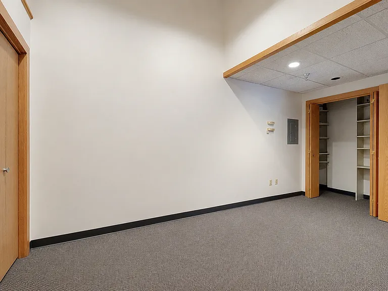 2 Storer St #405 — Photo 9