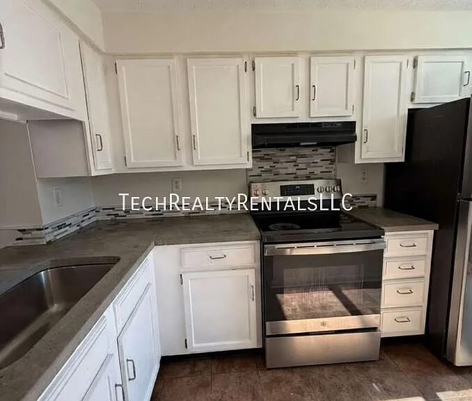 9432 Lexington Cir #G-1 — Photo 3