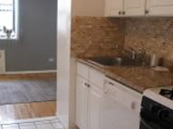 3855 Shore Pkwy image 1 of 5