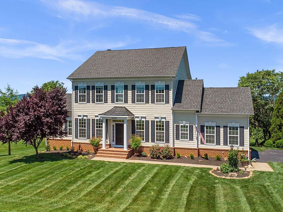 1st image of 18585 Montague Pl