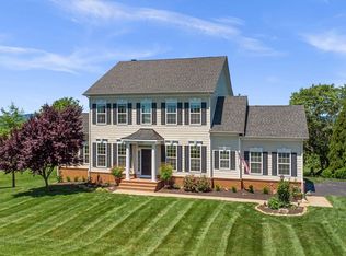 18585 Montague Pl, Purcellville, VA 20132