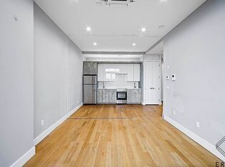 205 Spencer St PENTHOUSE 501, Brooklyn, NY 11205