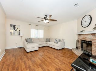 732 Elk Lake Dr, Baton Rouge, LA 70816